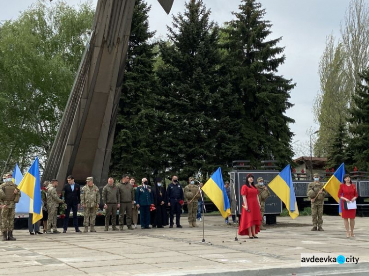 В Авдеевке прошёл митинг по случаю 76-й годовщины Победы над нацизмом во Второй мировой войне 