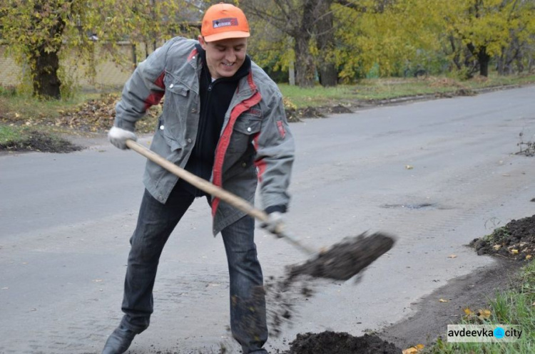 В Авдеевке провели масштабную "зачистку" (ФОТО + ВИДЕО)