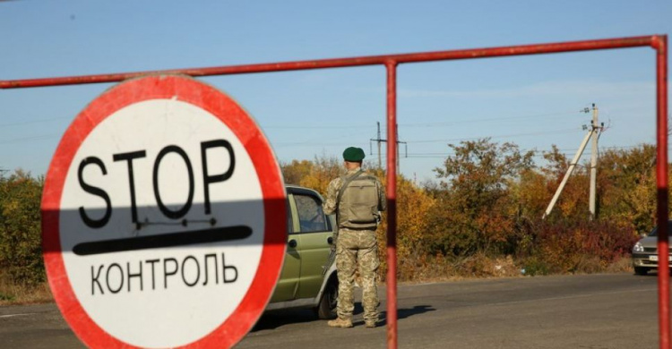 В одном из донбасских КПВВ задержали боевика