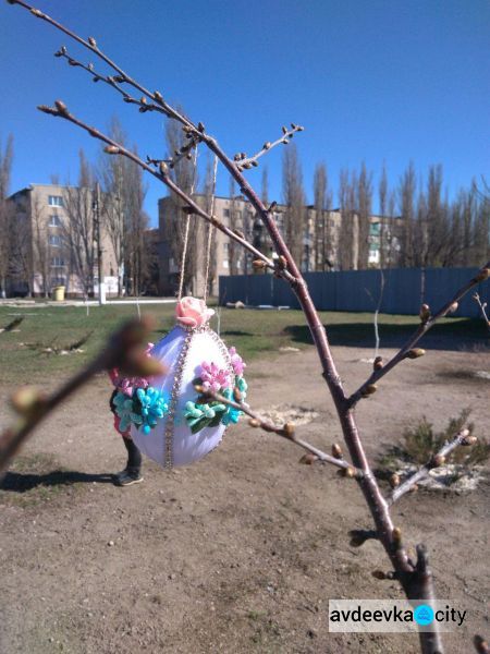 В авдеевском храме Марии Магдалины расцвел пасхальный сад  (ФОТО)