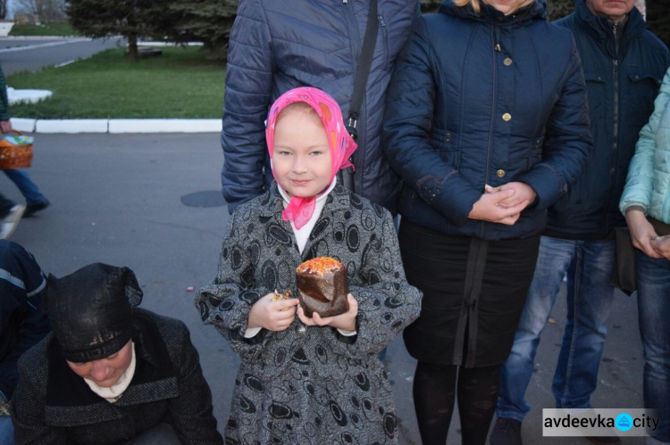 Авдеевка отметила светлый праздник Пасхи (ФОТООТЧЕТ)