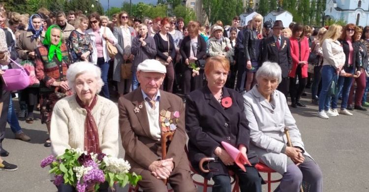 В Авдеевке прошли памятные мероприятия ко  Дню Победы (ФОТОРЕПОРТАЖ)