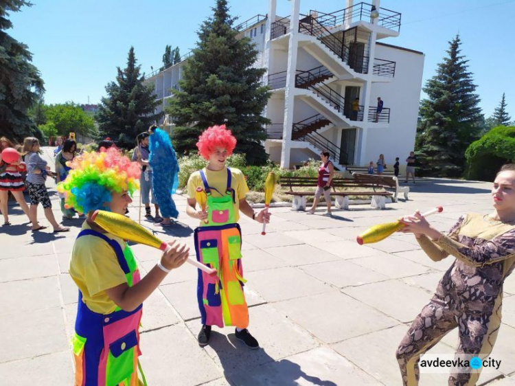 ФОТОРЕПОРТАЖ. Авдеевка зажигала на молодежном фестивале «Відчуй Схід»