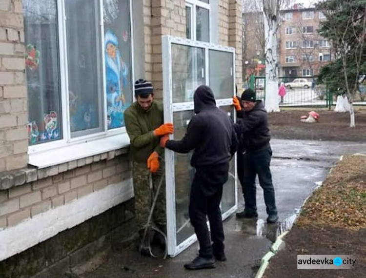 Военно-гражданская администрация создает для воспитанников детсада "Малыш" комфортные условия