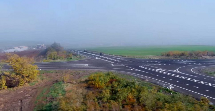 В Украине с 1 июня начнут действовать новые правила для водителей на дорогах