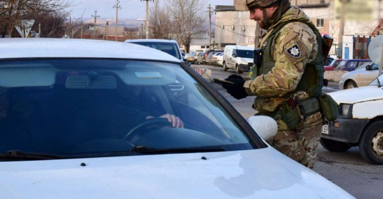 На Донетчине на внутренних блокпостах на сотрудничество с боевиками проверили 243 человека