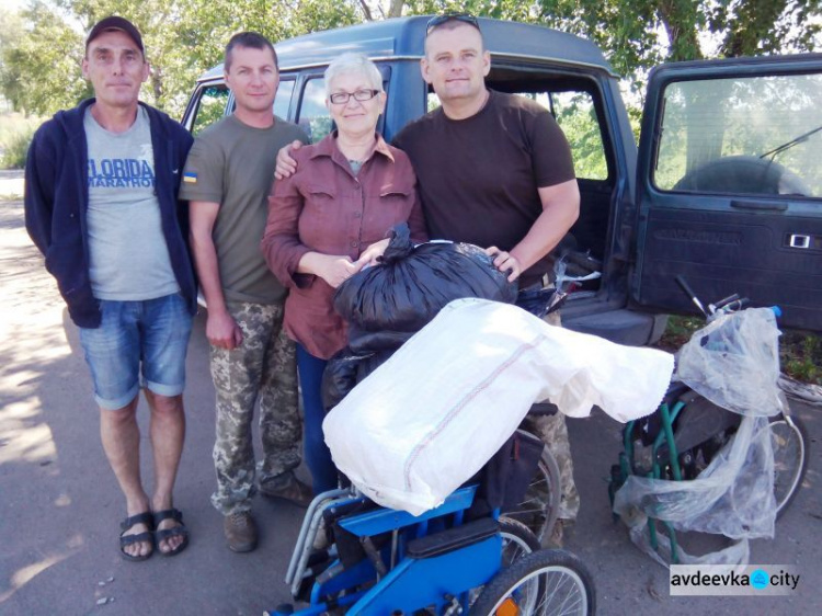 Авдеевские «симики» получали и развозили помощь