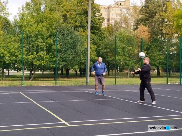 В Авдеевке состоялся турнир по футболтеннису: фоторепортаж