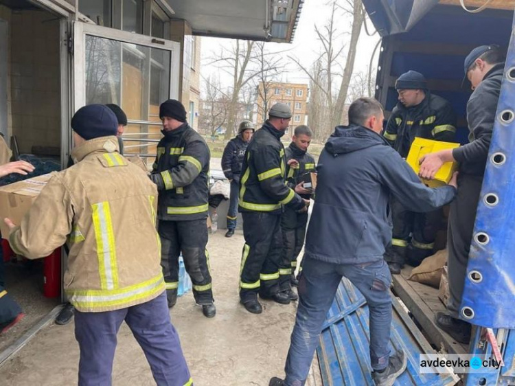 Коаліція «На лінії зіткнення» у співпраці з організацією «Людина в біді» передала в Авдіївку допомогу