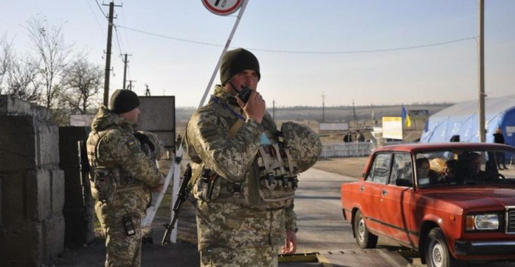 На всех КПВВ Донбасса фиксируют уменьшение пассажиро-транспортного потока