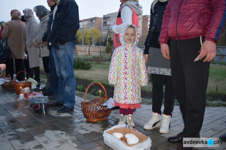 Авдеевка отметила светлый праздник Пасхи (ФОТООТЧЕТ)