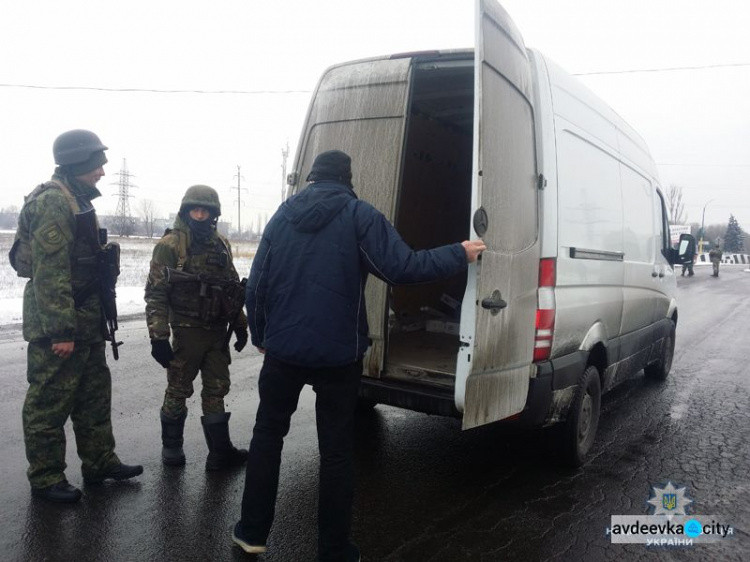 На блокпостах Покровской оперзоны попались более 20 возможных боевиков