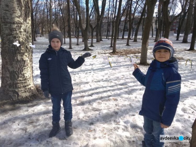 В Авдіївці вшанували героїв Небесної сотні тихою акцією (ФОТО)