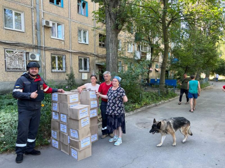 Муса Магомедов: попри обстріли заводчани АКХЗ регулярно доставляють авдіївцям допомогу