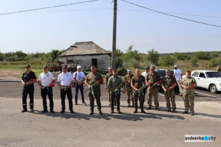 В Авдіївці вшанували пам'ять загиблих захисників незалежності України