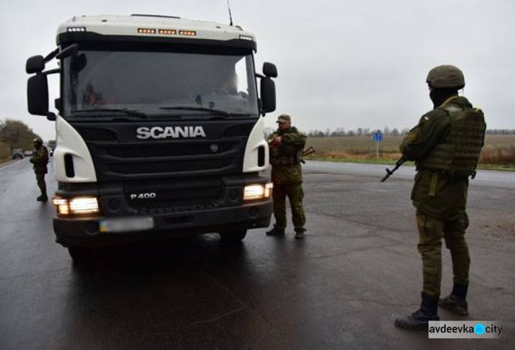 Охота на блокпостах Донетчины: попались более 20 возможных боевиков (ФОТО)