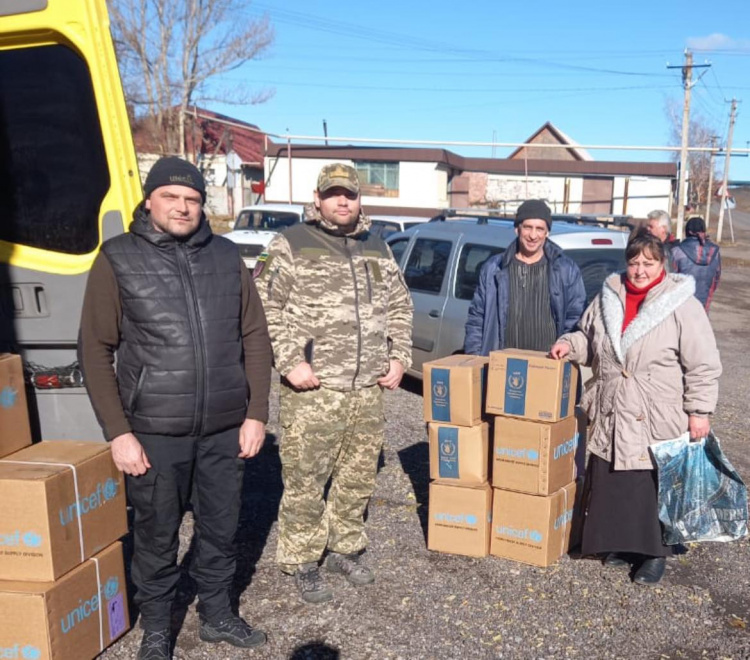 Авдіївці отримали гумдопомогу від Всесвітньої продовольчої програми  та ЮНІСЕФ