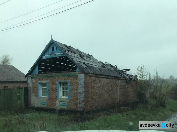 В старой части Авдеевки повреждены свыше 240 домов сотрудников и пенсионеров АКХЗ, - Магомедов (ФОТО)