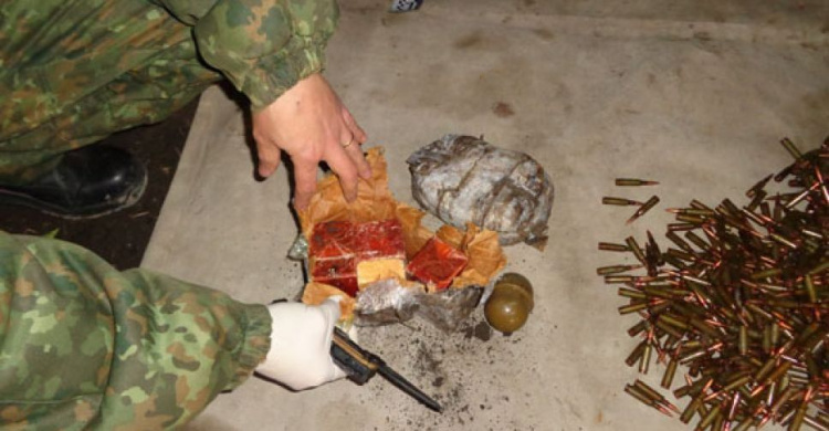 На Донетчине за сутки нашли три взрывных тайника