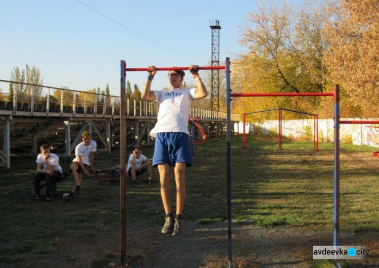 В Авдеевке состязалась допризывная молодежь (ФОТО)