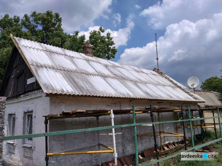 Обстрелянная Авдеевка возрождается: опубликованы новые фото