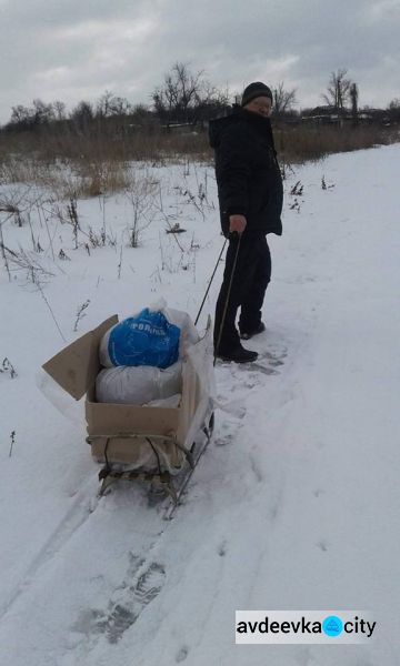 Команда Пролиска-Авдеевка помогла жителям прифронтовых населенных пунктов