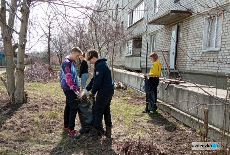 Пластуни Авдіївки провели вихідні з користю