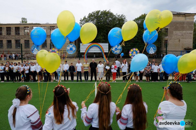 На Донетчине сегодня открыли пять футбольных площадок (ФОТО)