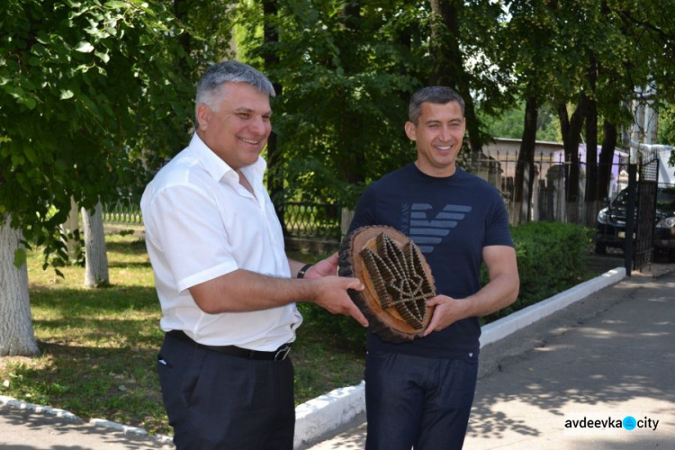 Глава ВГА Авдеевки проверил, как отдыхают дети из прифронтового города