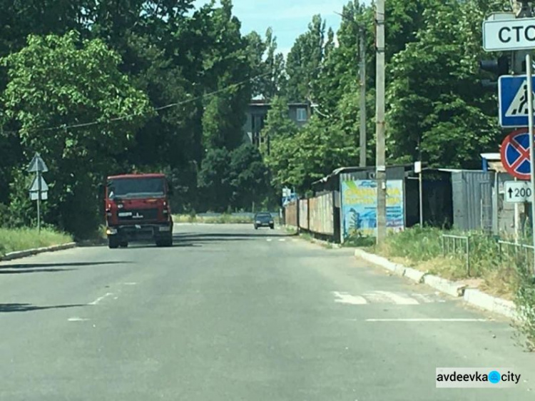 Авдіївським комунальникам вдалося розвести технічну воду мешканцям міста