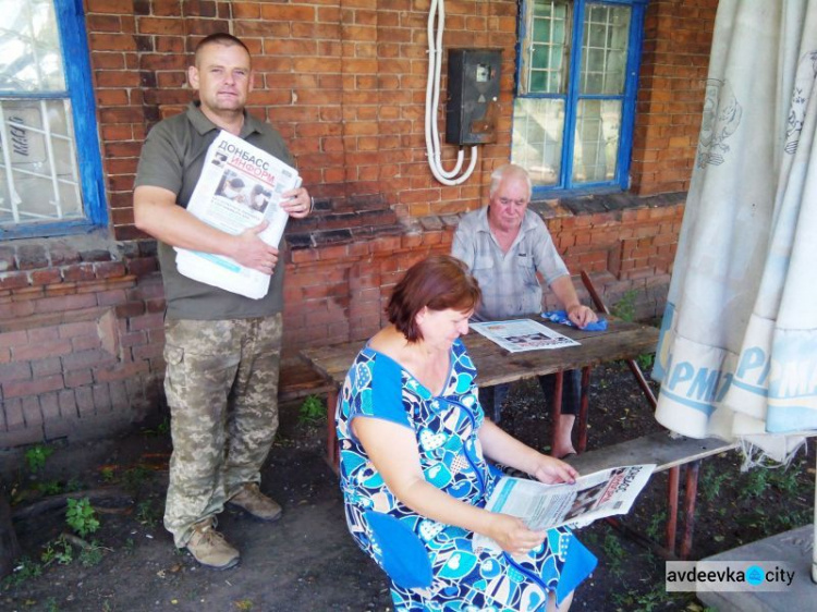 Авдеевские «симики» привезли помощь военным и получили помощь для гражданских (ФОТО)