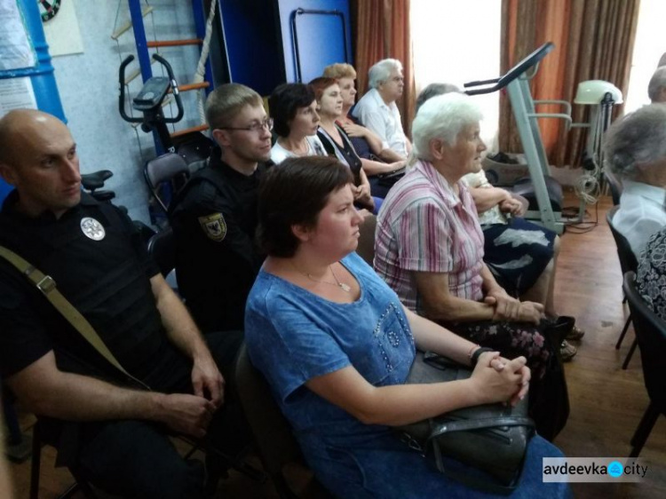 В Авдеевке организовали “Православную гостиную” (ФОТО)