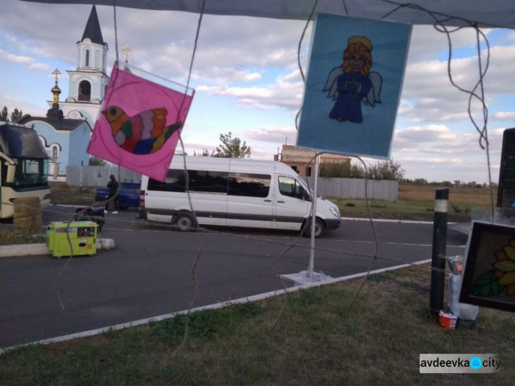 В Авдеевке мастера и артисты радовали бескорыстно (ФОТО)