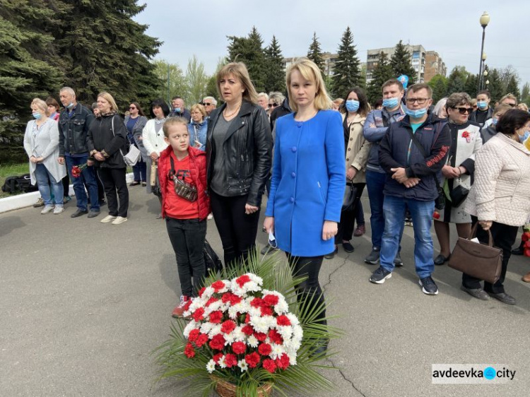 В Авдеевке прошёл митинг по случаю 76-й годовщины Победы над нацизмом во Второй мировой войне 