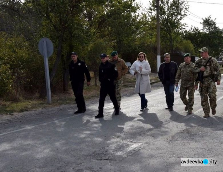 Межведомственная группа провела обследование  КПВВ на Донбассе перед введением  нового "Порядка въезда и выезда"