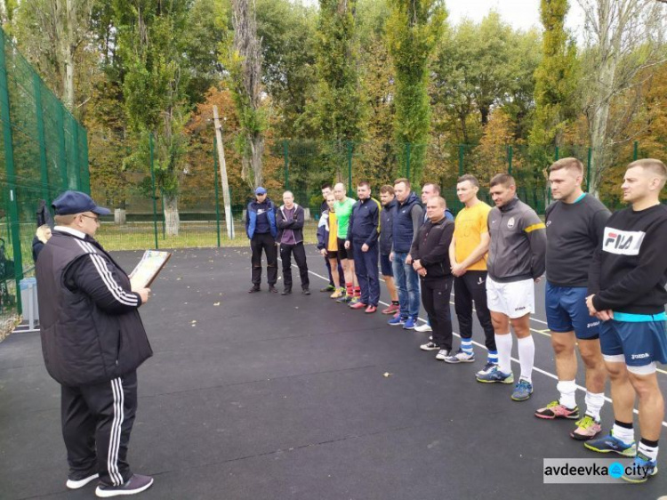 В Авдеевке состоялся турнир по футболтеннису: фоторепортаж