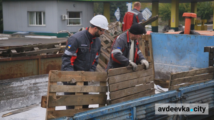 Співробітники АКХЗ готують підприємство до зими