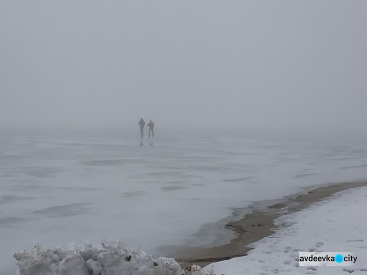 Прифронтовая Авдеевка празднует Крещение (ФОТОРЕПОРТАЖ)