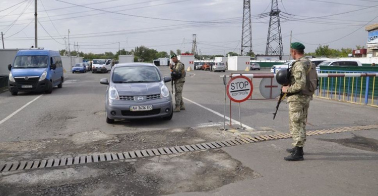 Двадцать пять человек получили отказ в пересечении КПВВ на Донбассе