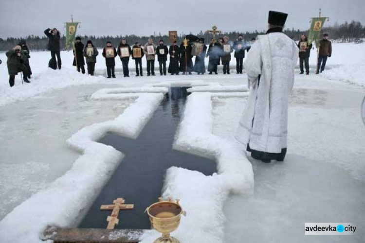 Накануне Крещения спасатели напомнили важные правила