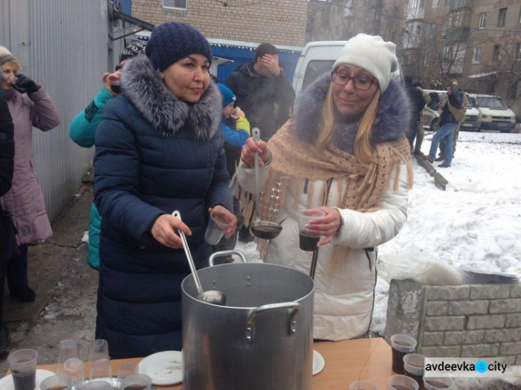 В Авдеевке отгуляли широкую масленицу (ФОТОРЕПОРТАЖ)