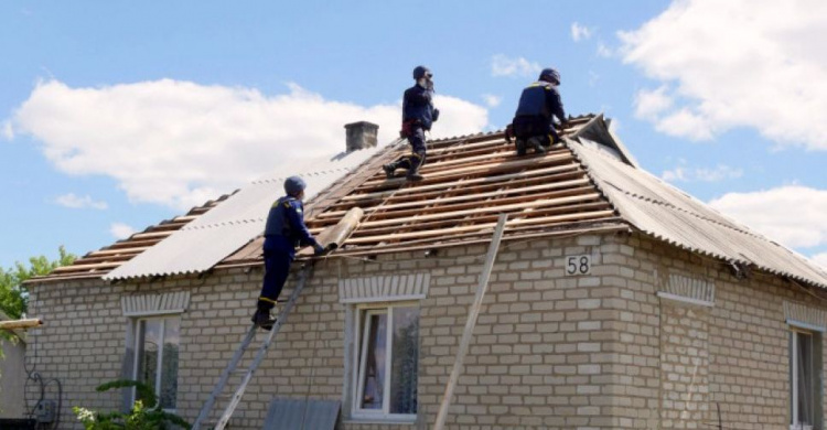 Более 1200 жилых домов вдоль линии разграничения восстановлено в Донецкой области