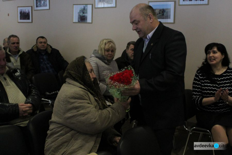 Авдеевские воины-интернационалисты собрались почтить память погибших земляков (ФОТО)