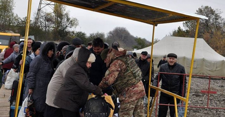 Беспредел на КПВВ «Майорск» - новые данные от Донбасс SOS