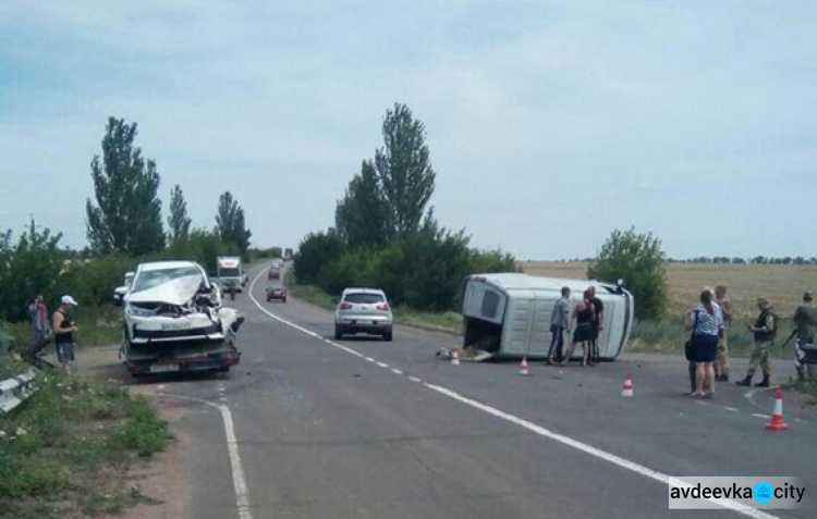 Пять человек пострадали в ДТП в Донецкой области (ФОТО)