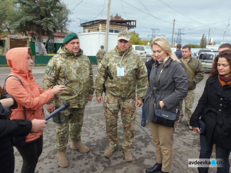 На Донетчине побывал «десант» сенаторов и евроинтеграторов (ФОТО)