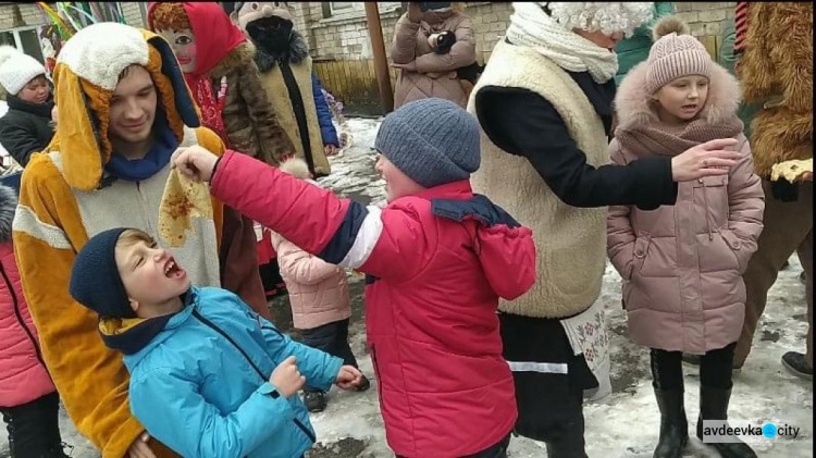 Як в Авдіївці на Масляну зиму проводжали