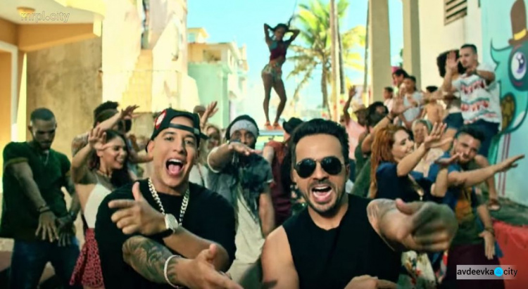 Клип «Despacito» установил новый рекорд YouTube (ФОТО+ВИДЕО)