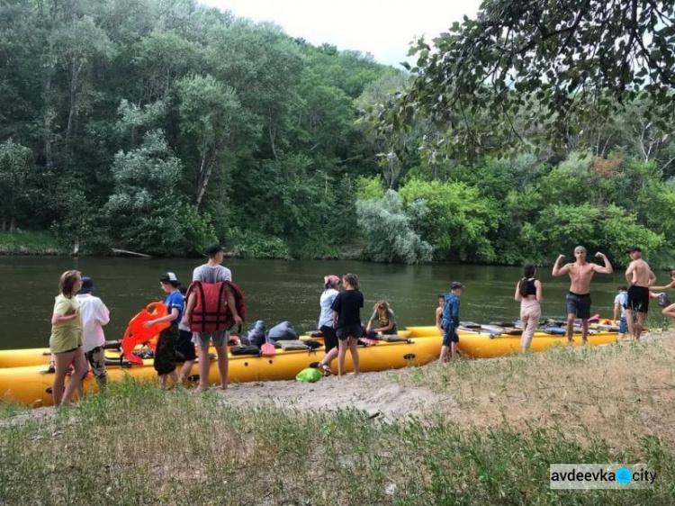 Мандрівки, пригоди та цікаві заходи: як проводять літо Авдіївські платсуни