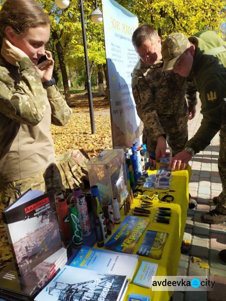 Авдіївка урочисто відзначила День захисника України (ФОТОРЕПОРТАЖ)